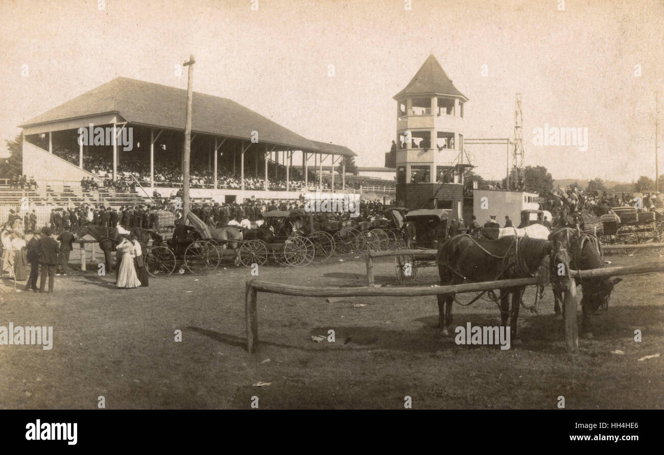 Scena di una grande horse racing event, STATI UNITI D'AMERICA. Foto Stock
