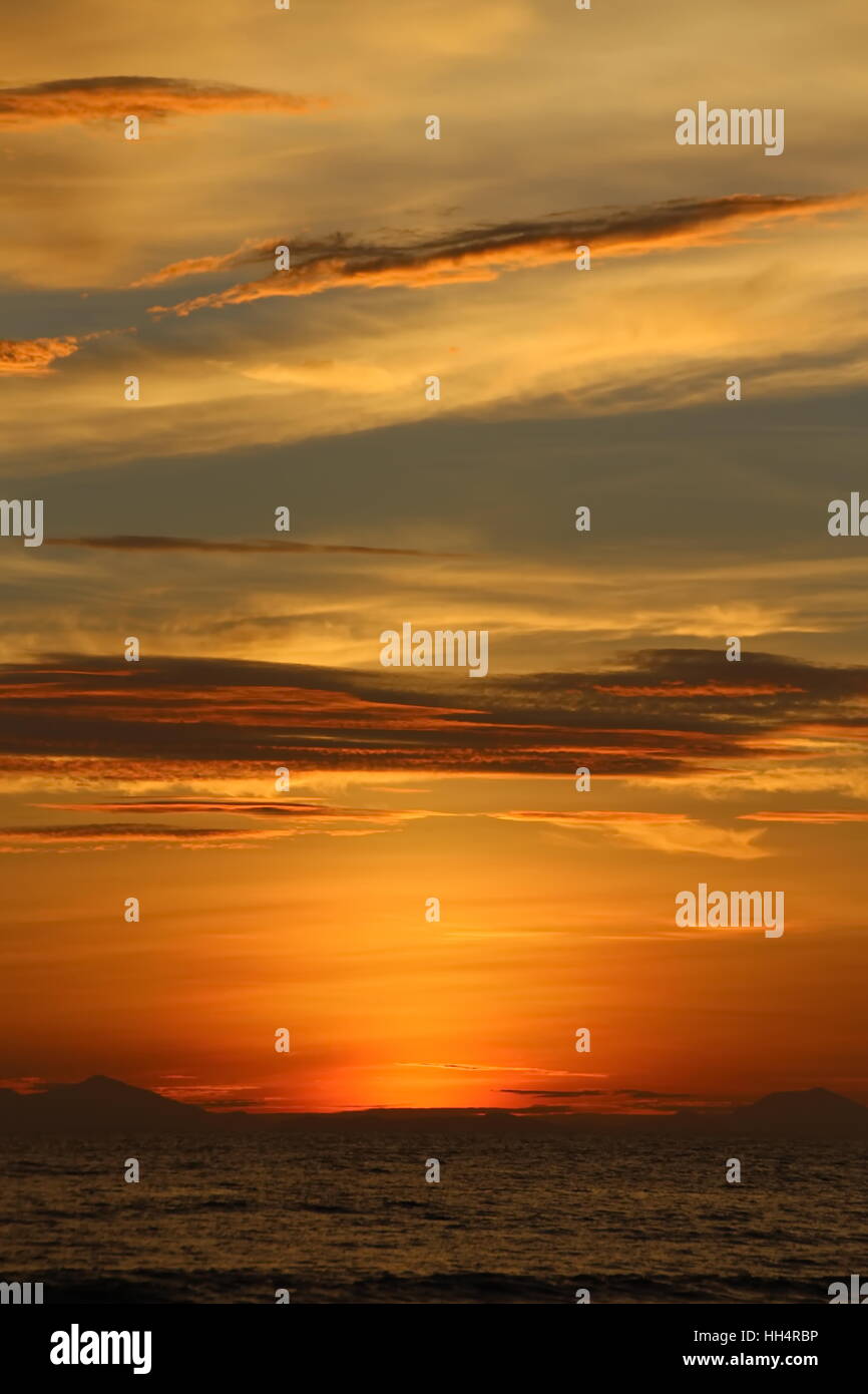 Tramonto sul mare in Thailandia Foto Stock