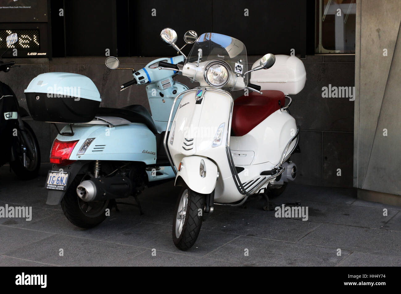 Vespa moto in Melbourne Victoria Australia Foto Stock