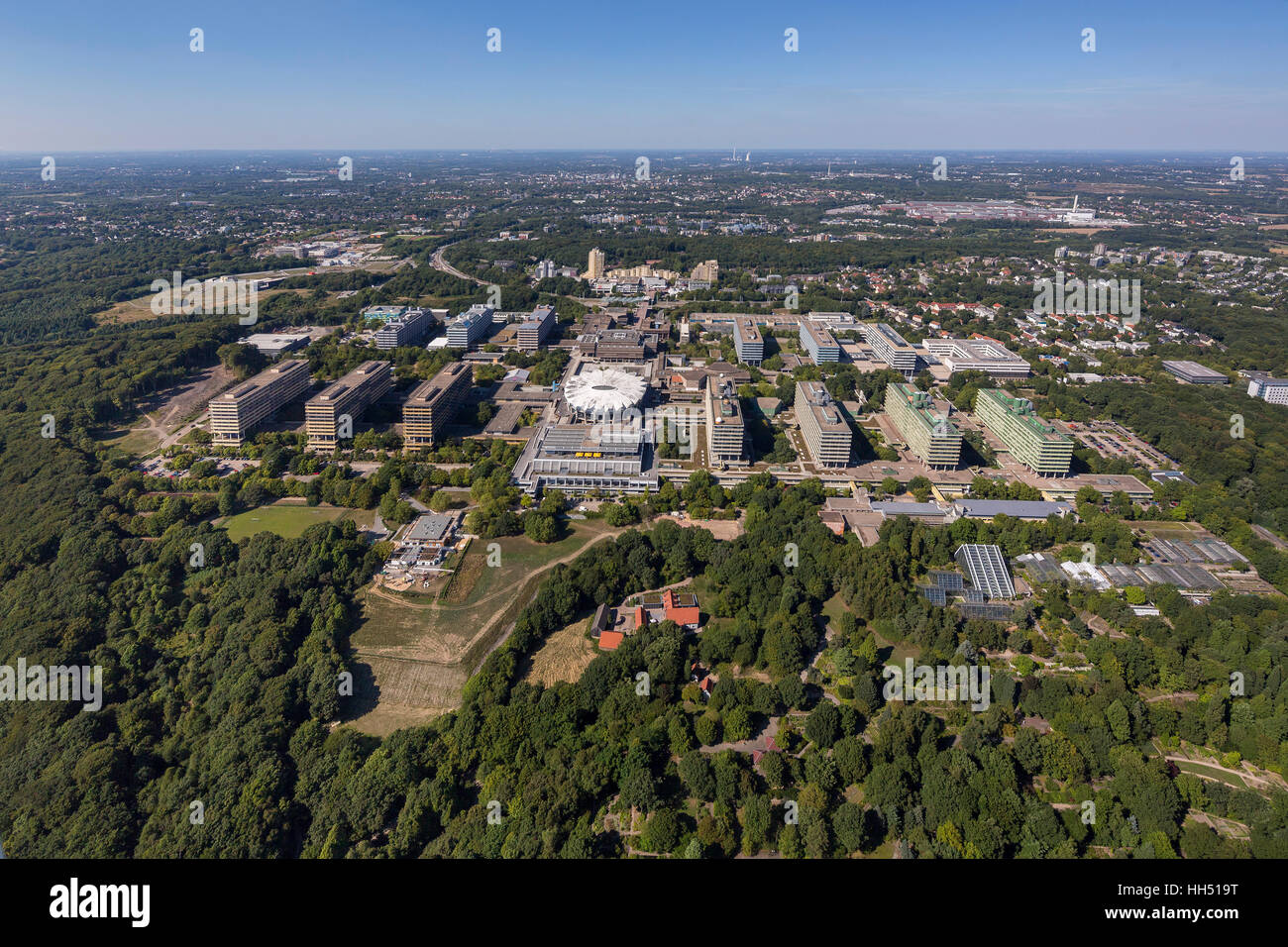 La Ruhr University di Bochum con Audi-Max, campus RUB, Bochum, la zona della Ruhr, Germania, Europa, bird-occhi, visualizza foto aerea, Foto Stock