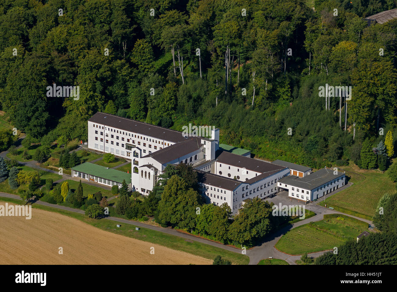 Monastero di Santa Elisabetta in Schuir, Essen, la zona della Ruhr, Renania settentrionale-Vestfalia, in Germania, in Europa, gli uccelli occhi vista, Vista aerea, Foto Stock