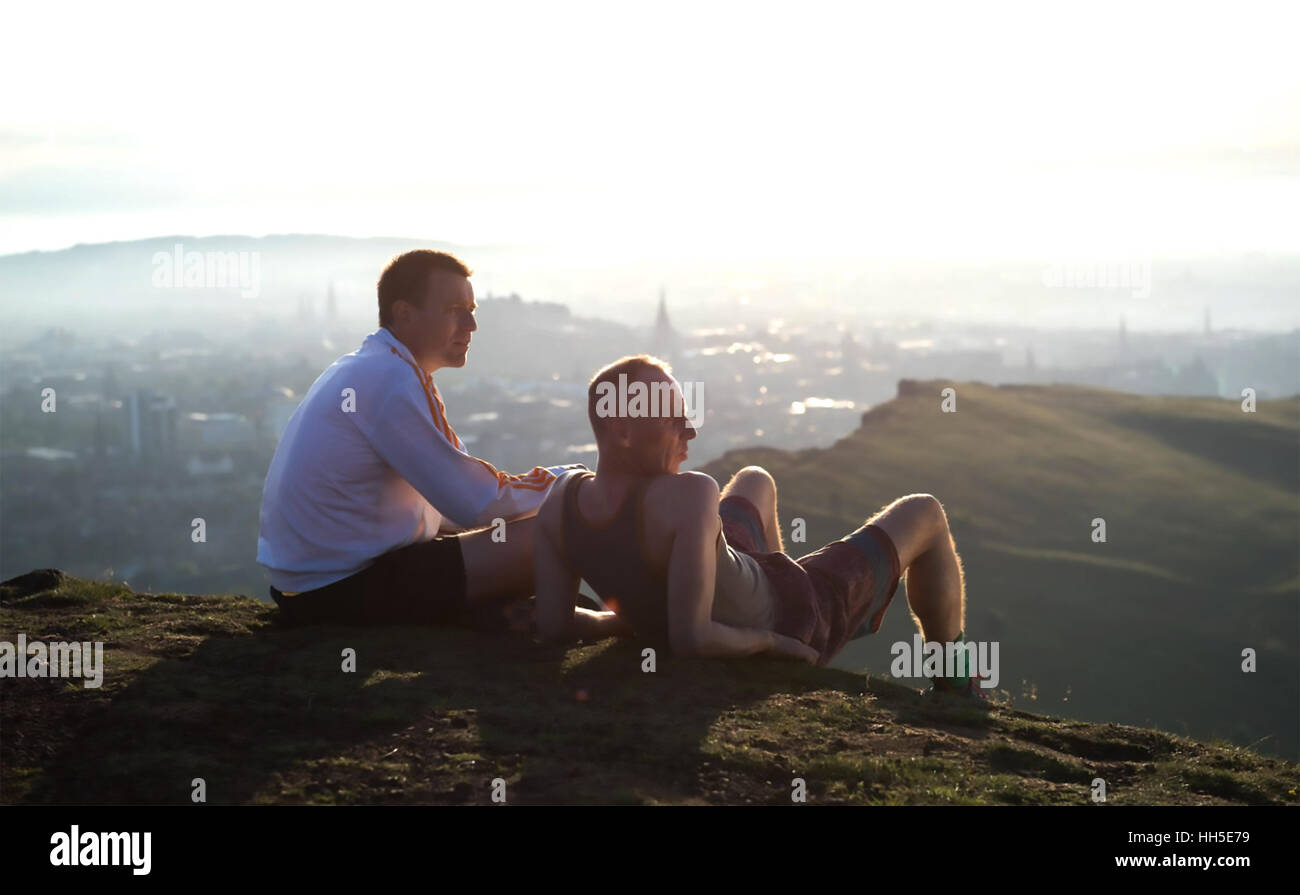 T2 TRAINSPOTTING 2017 TriStar Pictures film con Ewan McGregor a sinistra e Ewan Bremner Foto Stock