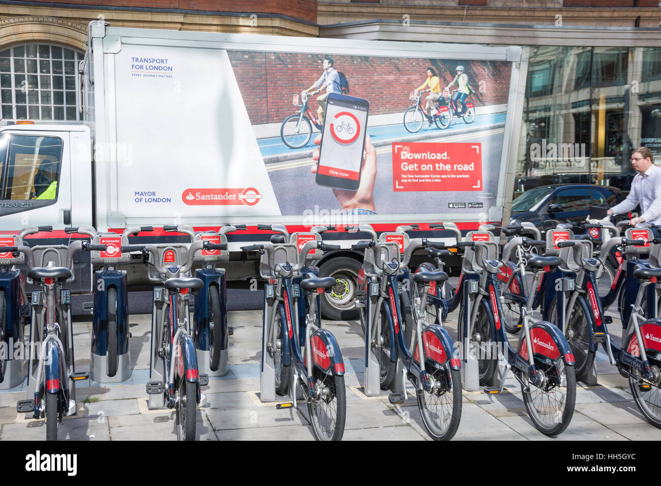 Cicli di Santander auto-noleggio biciclette, Bishopsgate, città di Londra Greater London, England, Regno Unito Foto Stock