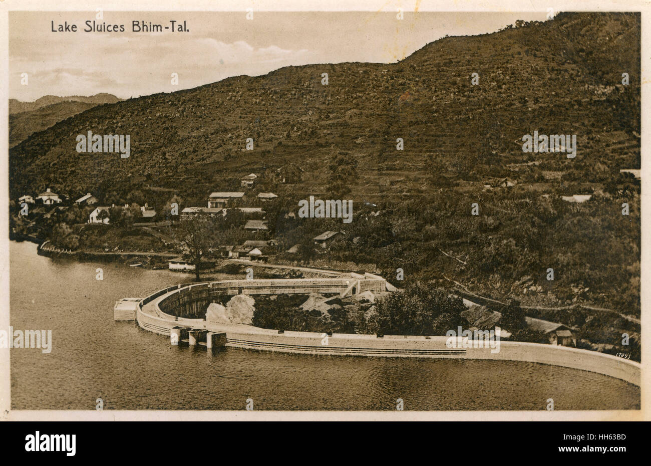 Diga e lago, Bhimtal collina stazione, Uttarakhand, India Foto Stock