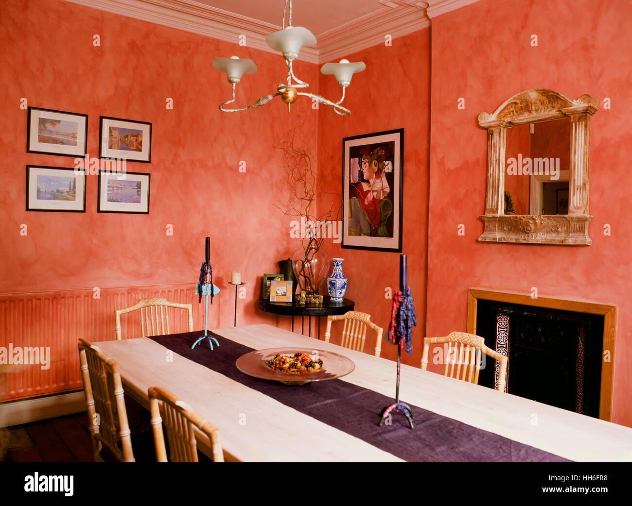 Interior design interno gotico di fotografia sala da pranzo Foto Stock