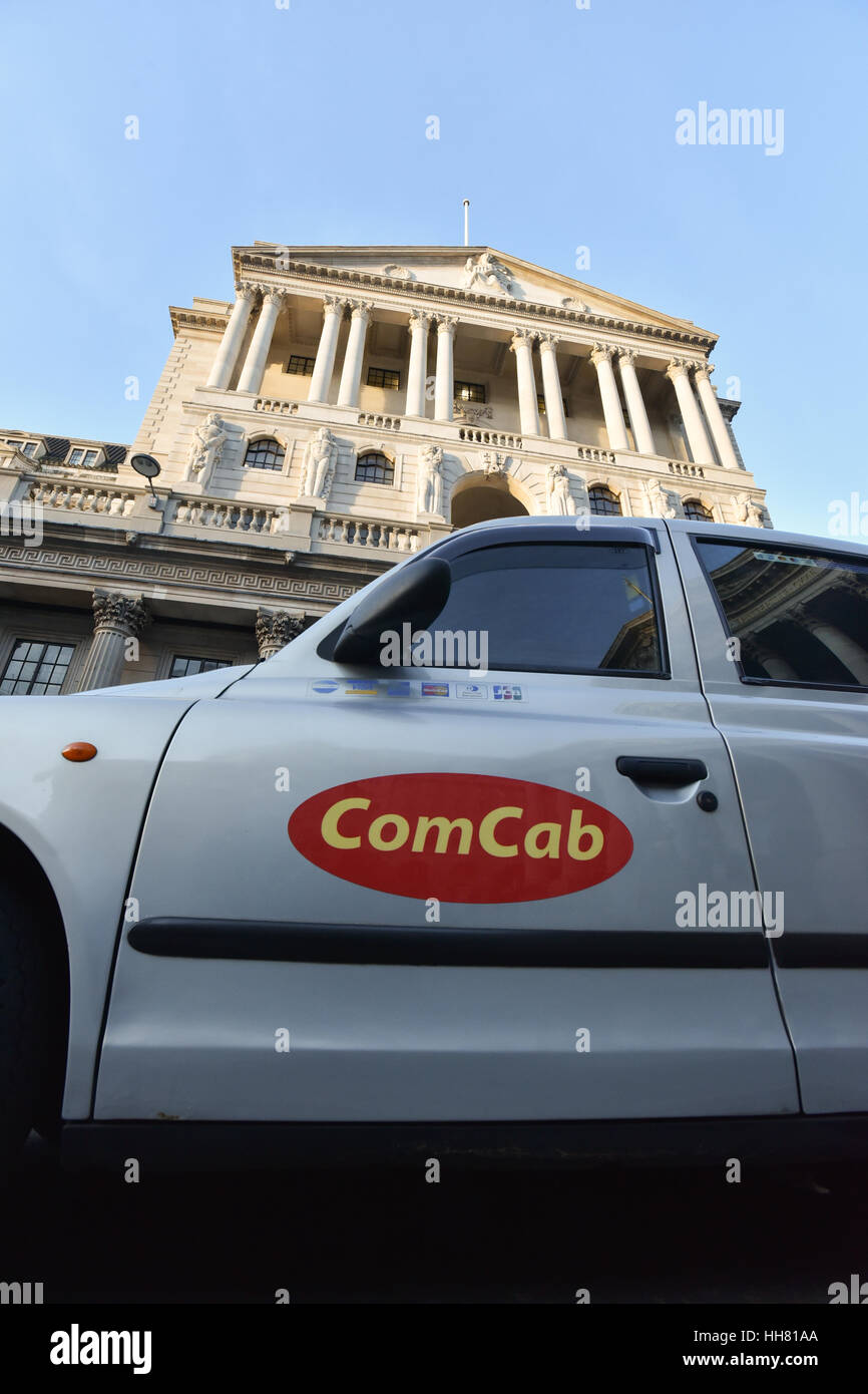 Bank di Londra, Regno Unito. Xvii gen, 2017. Black Cab Driver tappa una demo in banca ai piani di bandire le automobili e i taxi dall'area. Credito: Matteo Chattle/Alamy Live News Foto Stock