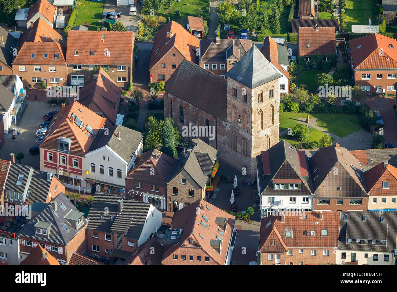 Centro Castle Road Middle Road chiesa di San Giorgio, Schermbeck, la zona della Ruhr, Renania settentrionale-Vestfalia, Germania, Europa, vista aerea Foto Stock