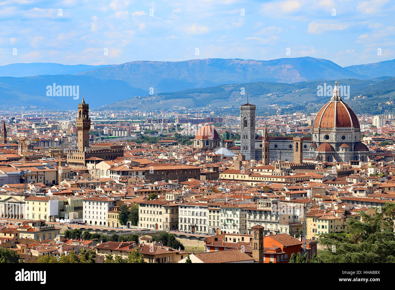 Panorama della città di Firenze in Italia con la grande cupola Foto Stock