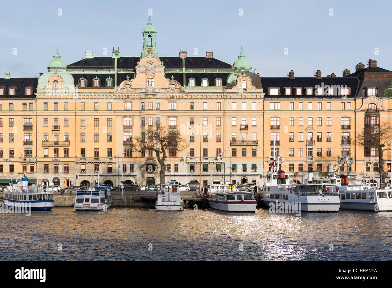Strandvagen boulevard negozi, compresi Svenskt Tenn, Ostermalm Stockholm, Svezia Foto Stock