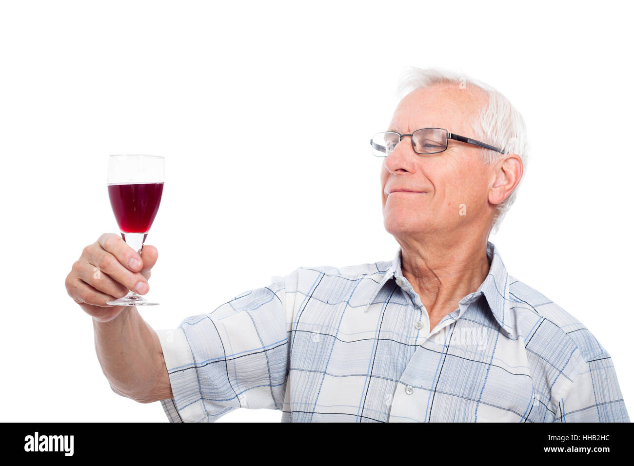 Bere acqua potabile, bavaglini, vino, alcolici, uomo, senior, senior citizen, anziani Foto Stock