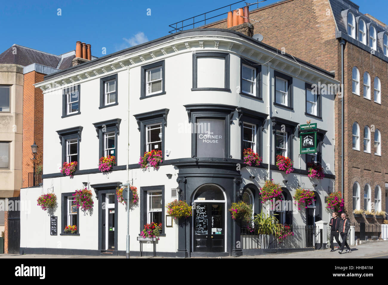 Il Corner House pub, Cnr Victoria Street & Sheet Street, Windsor, Berkshire, Inghilterra, Regno Unito Foto Stock