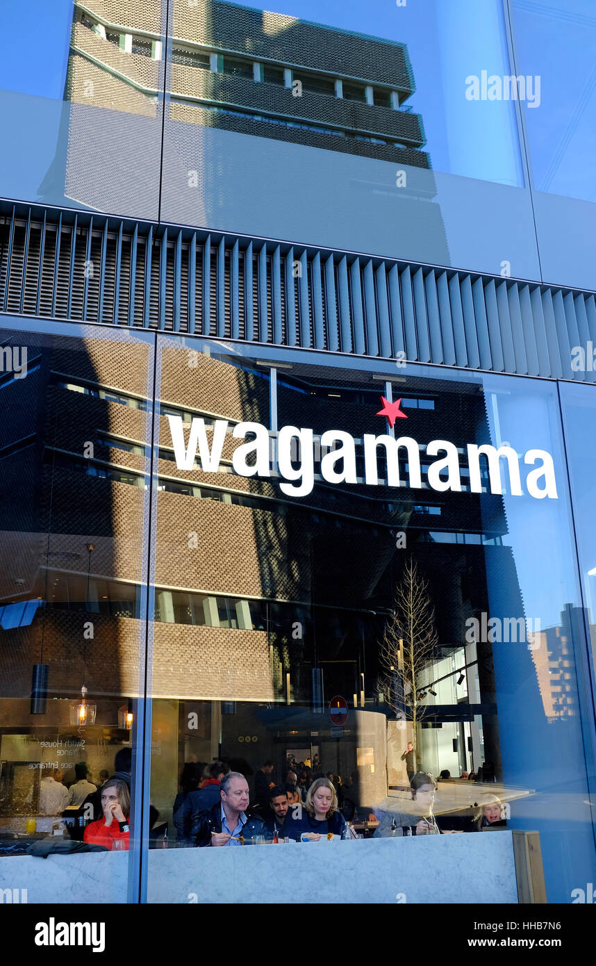 Ristorante wagamama fuori nuova Tate Modern di Londra, Inghilterra Foto Stock