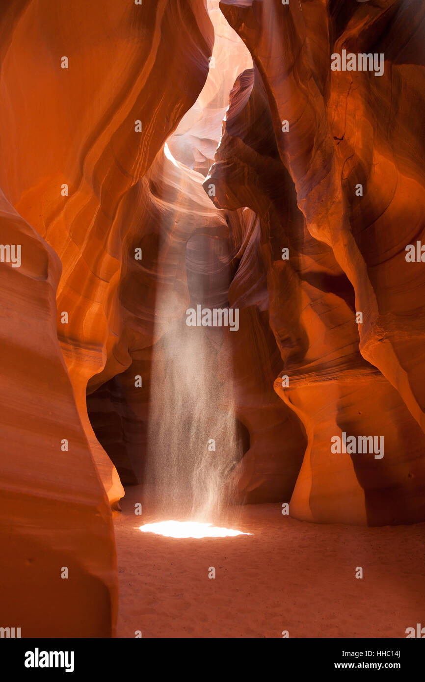 Ordine, colore, pietra, deserto wasteland, grotta, parco nazionale, trave, estate, Foto Stock