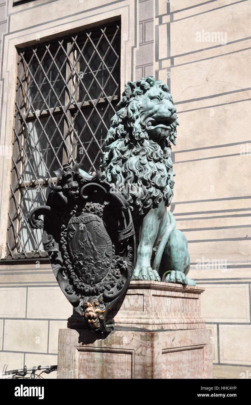 Lion presso la Residenz di Monaco di Baviera talismano Foto Stock