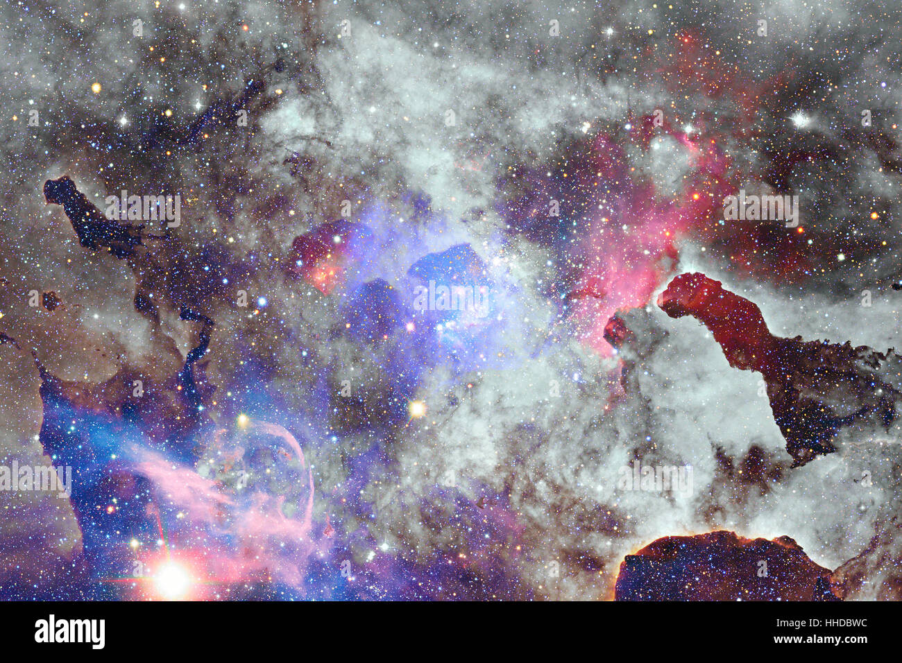 Nebula nello spazio. Foto Stock