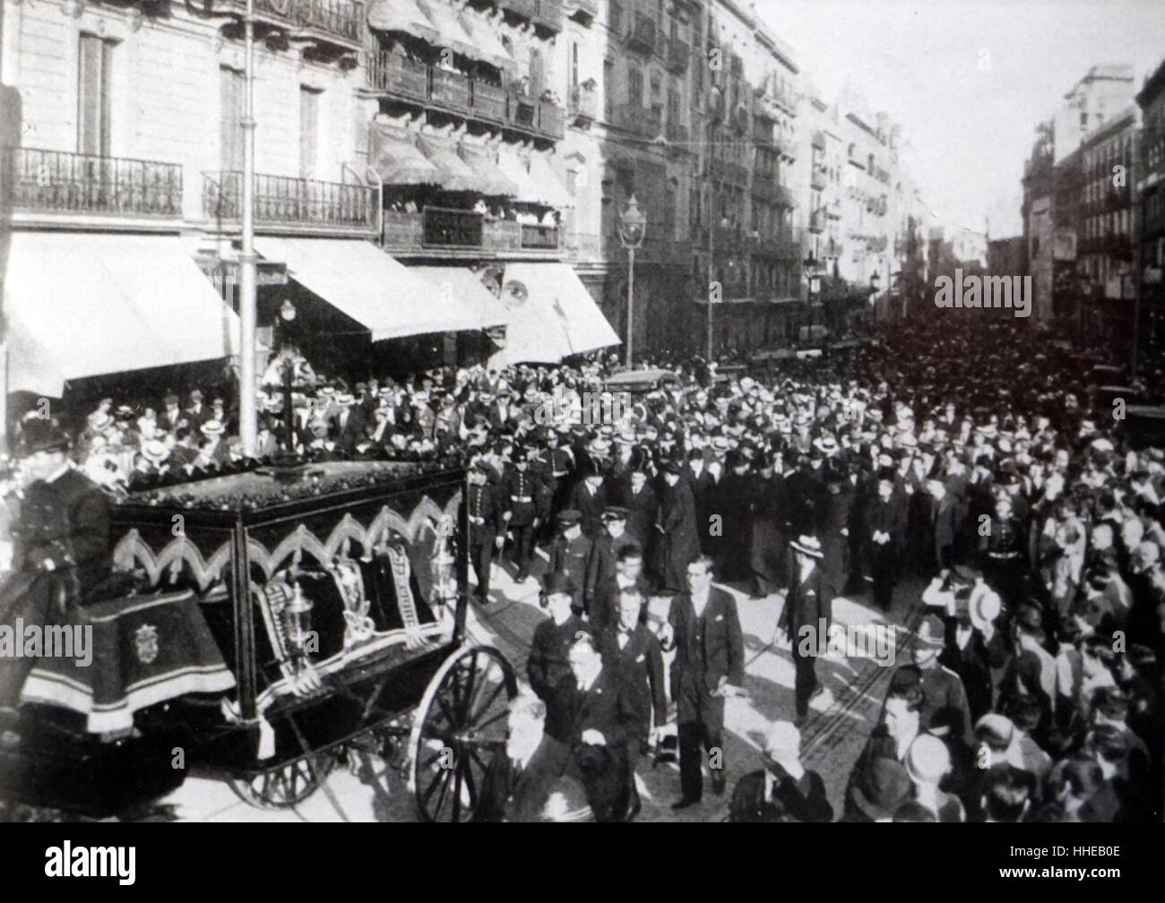 Funerale dell'architetto spagnolo Antoni Gaudi (1852-1926) Foto Stock