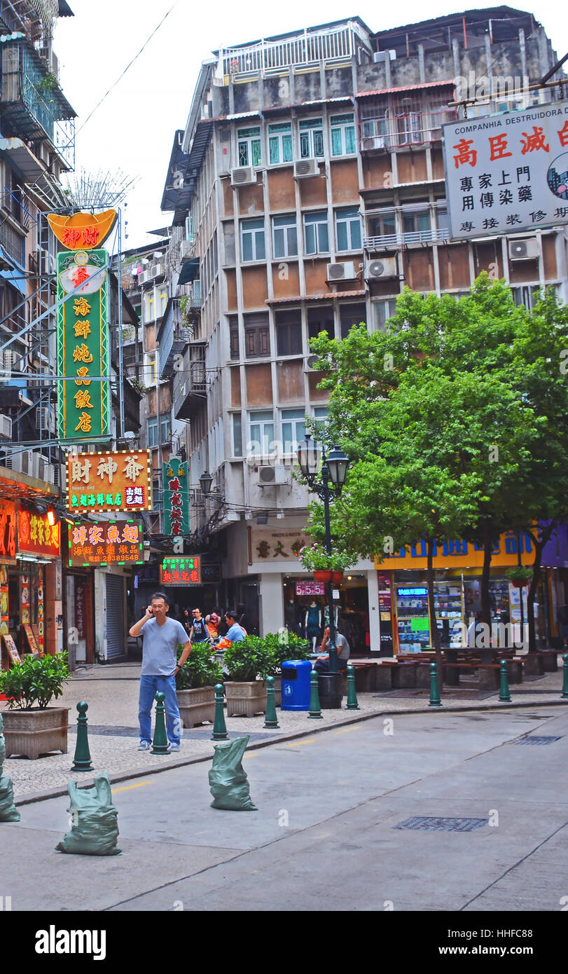 Scena di strada vecchia città Macao Cina Foto Stock