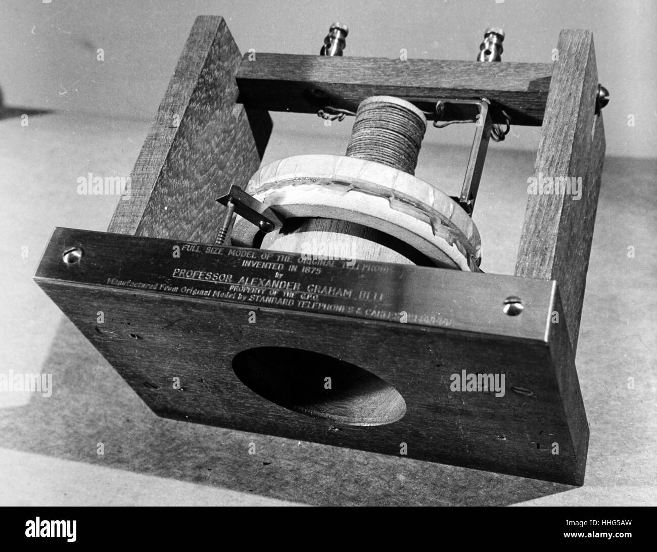 Alexander Graham Bell's (3 marzo 1847 - 2 agosto 1922) inventore della campana originale del telefono del datata 1876. Foto Stock
