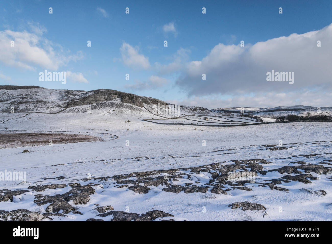 Crummack Dale a Robin cicatrice Proctor in inverno Foto Stock