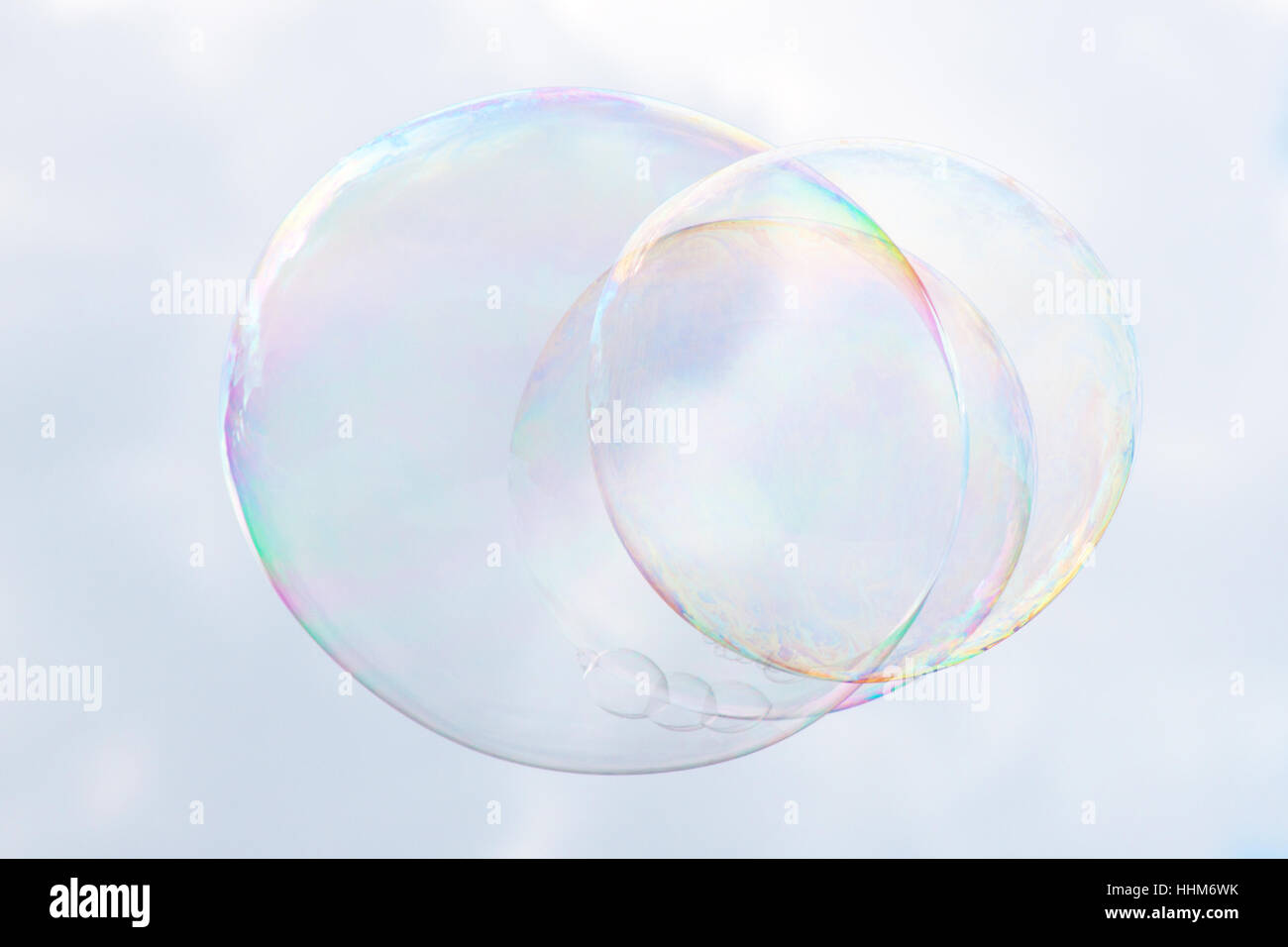 Blu, colore, cloud, vuoto, europeo, caucasico bolla, bolla di sapone, arcobaleno, Foto Stock