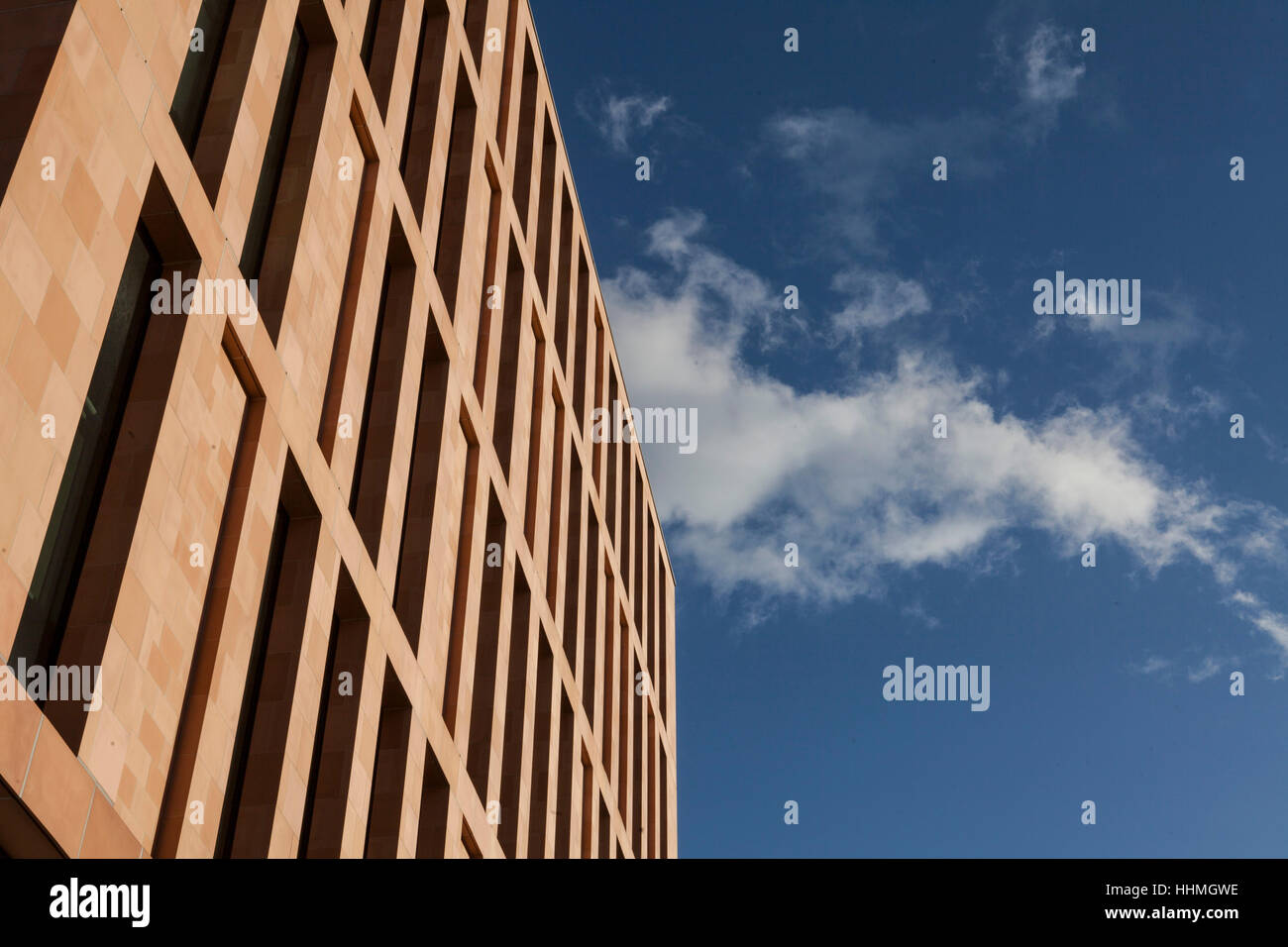 La parte esterna del nuovo Istituto Crick. La Francis Crick Institute è un centro di ricerche biomediche in Londra. Foto Stock