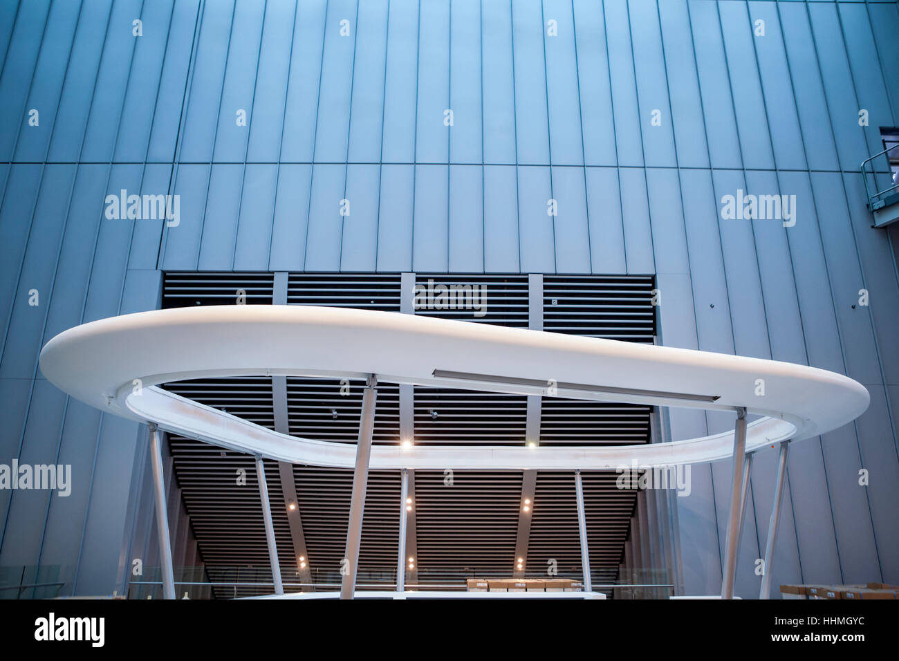 L'interno del nuovo Istituto Crick. La Francis Crick Institute è un centro di ricerche biomediche in Londra. Foto Stock