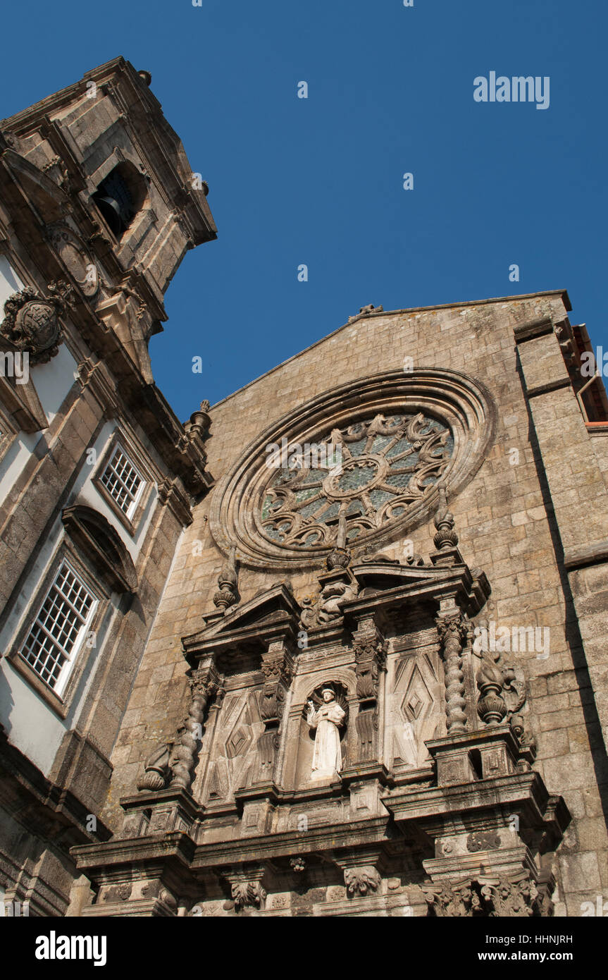 Porto, Portogallo: dettagli della Igreja de Sao Francisco e il vicino Palacio da Bolsa, il Palazzo della Borsa Foto Stock