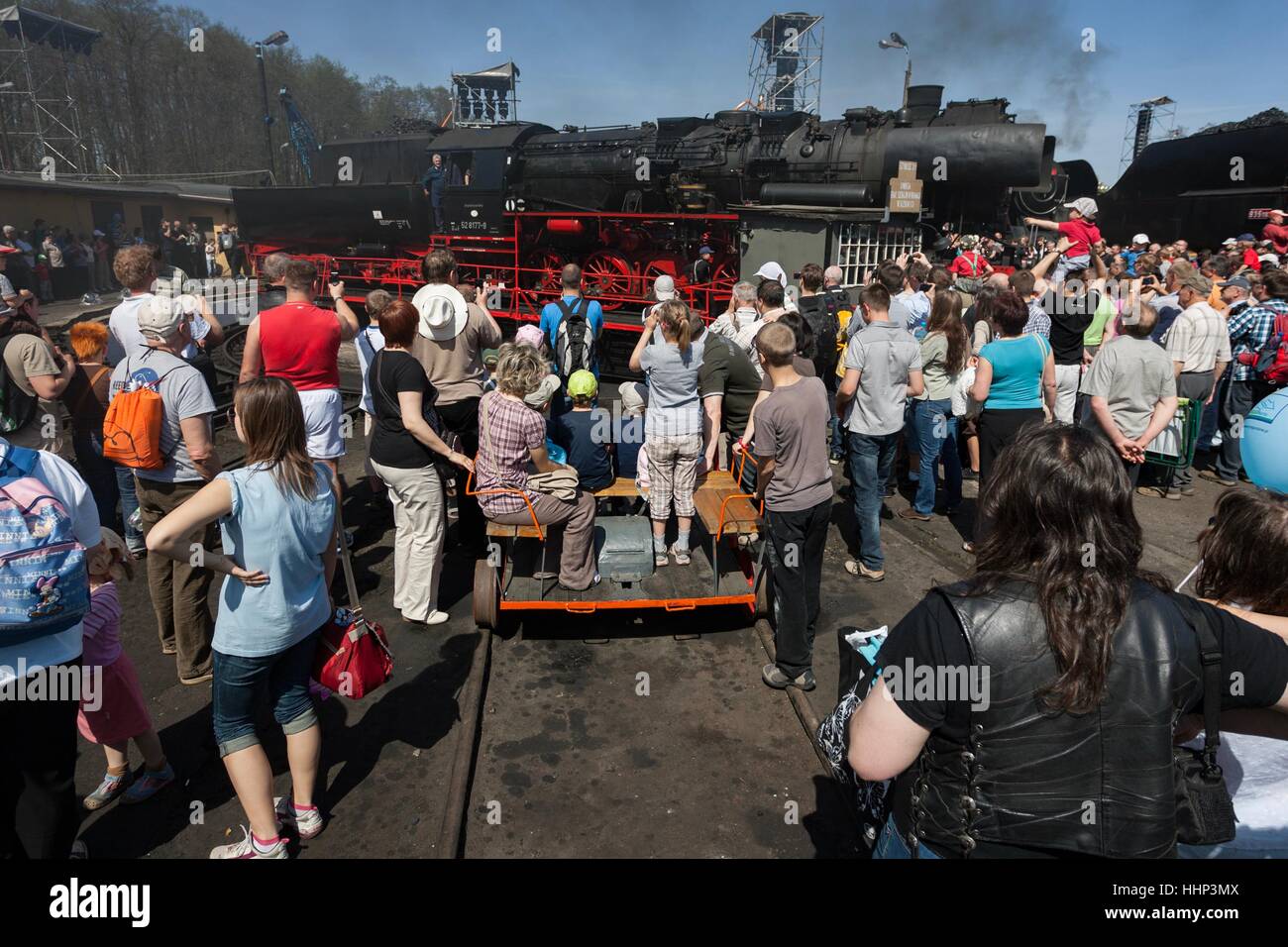 Wolsztyn, Polonia - 28 Aprile 2012 Sfilata di locomotive ferroviarie in Wolsztyn in Polonia occidentale. Foto Stock