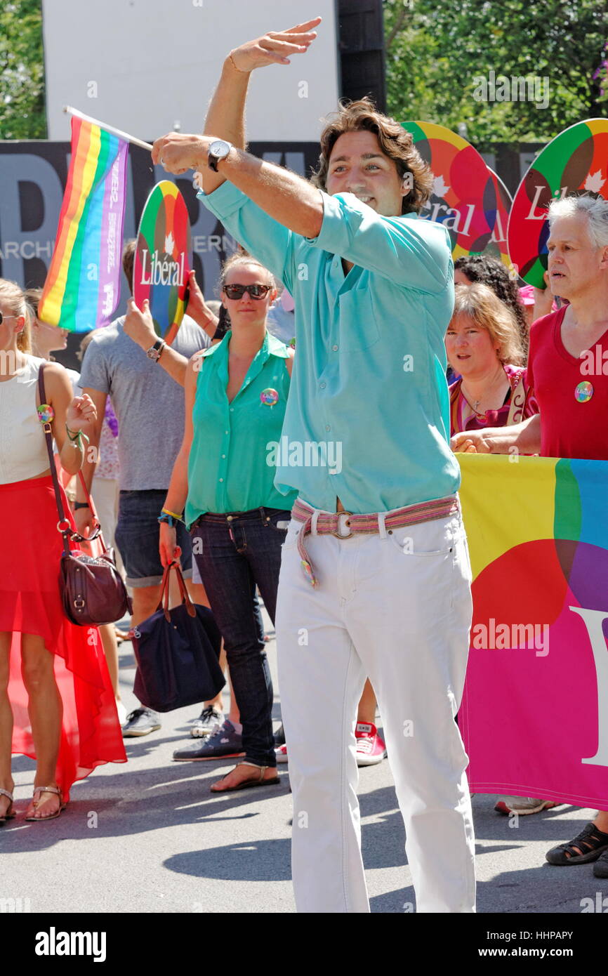 Leader della Federal partito liberale, Justine Trudeau prende parte a Montreal del Pride Parade Foto Stock