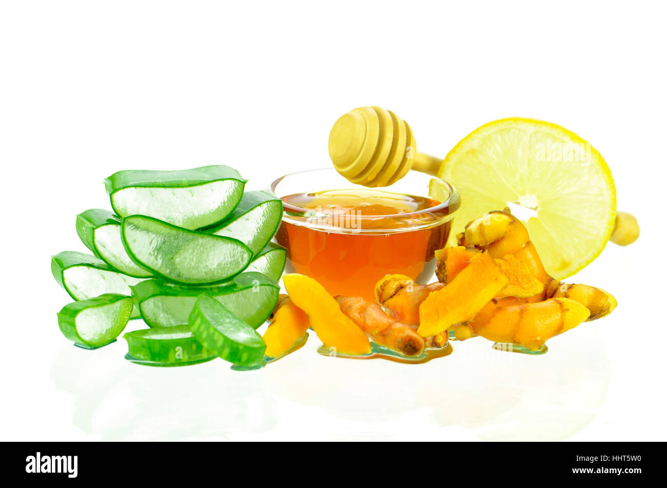 Asian skincare terapia dalla natura con aloe vera gel, curmin, lamon succo di frutta e miele. Foto Stock