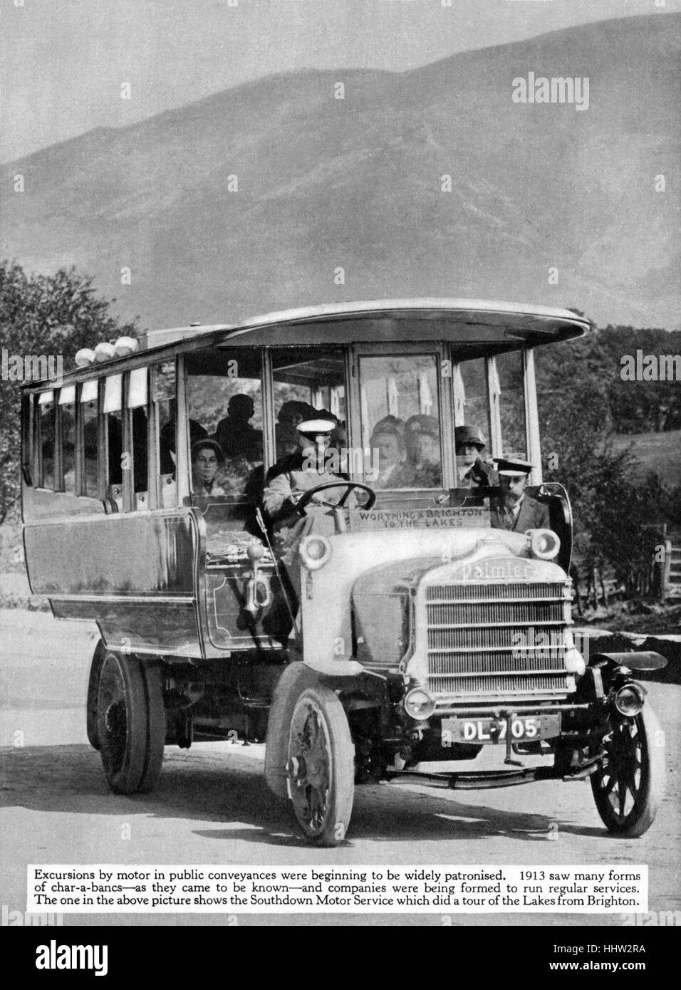 Charabanc / char-à-banc gestito dalla Southdown Motor Service, 1913 Foto Stock