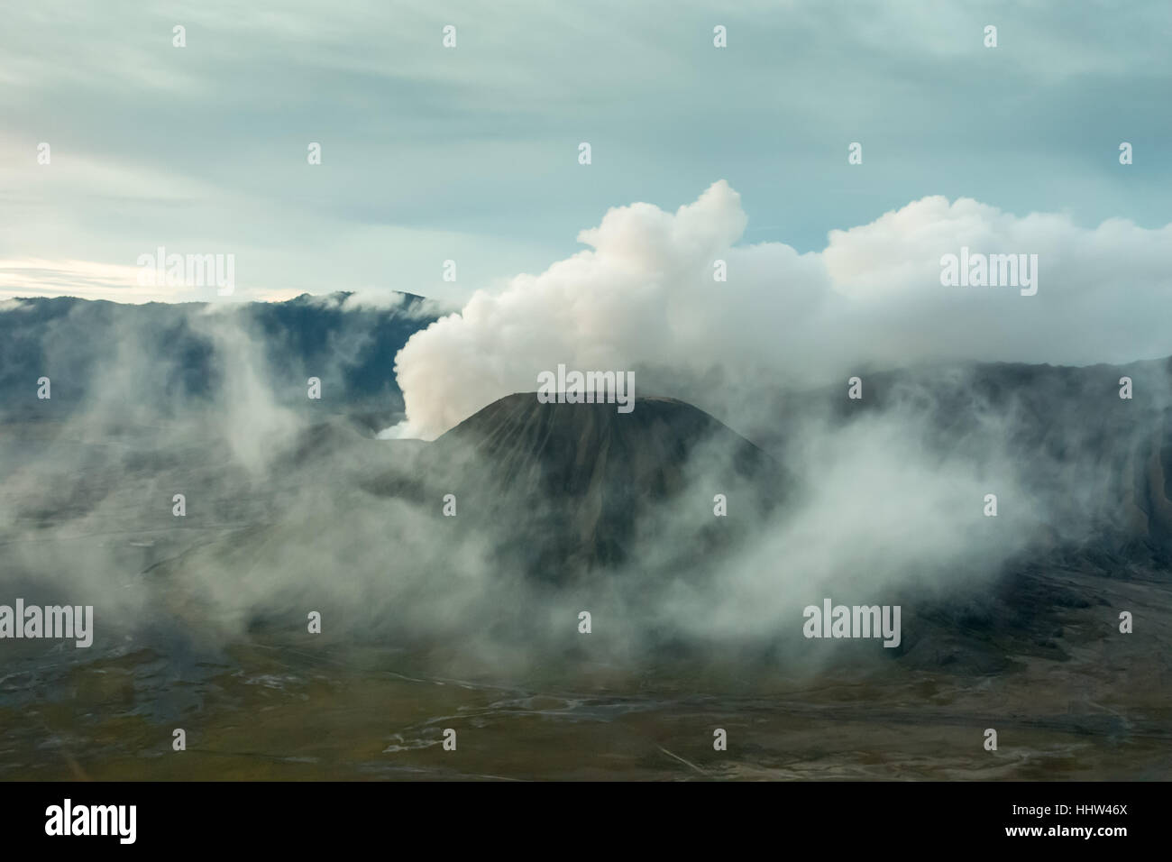 Il monte vulcano Bromo durante il Sunrise in Java Orientale, Indonesia. Foto Stock