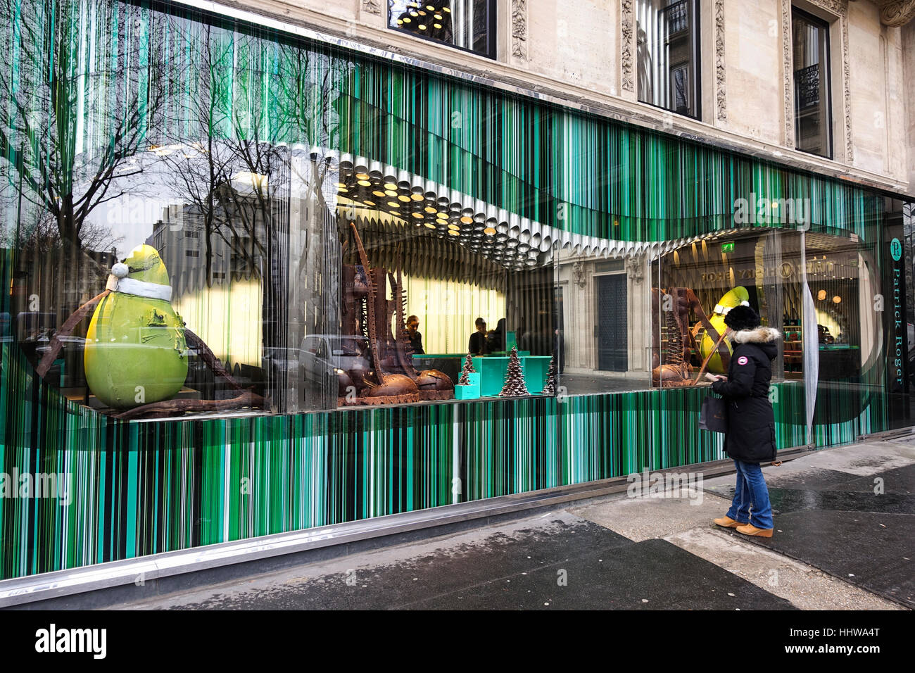 Facciata di Patrick Roger , cioccolato, Chocolatier, negozio, negozio, artista del cioccolato a Parigi, Francia. Foto Stock