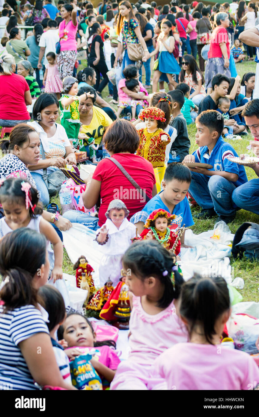 Festival devoti, Santo Nino Santuario colline, Matina, Davao, Davao Del Sur, Filippine Foto Stock