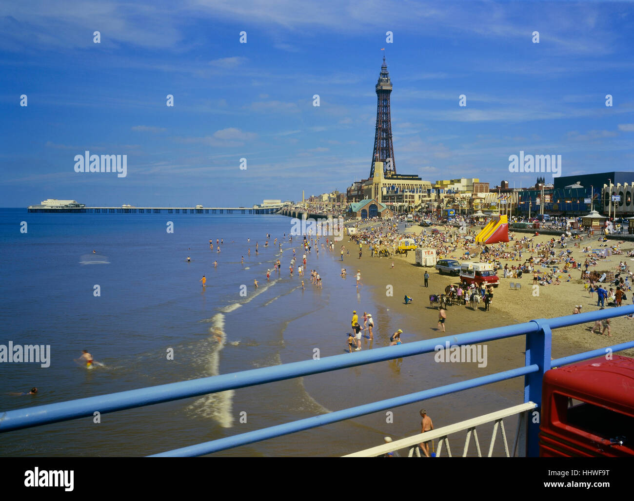 Blackpool Beach e la torre. Lancashire. In Inghilterra. Regno Unito Foto Stock