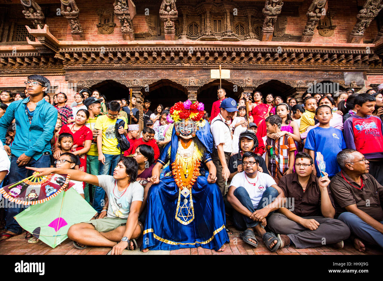 Mask Dance durante il festival di Dashain in Patan Durbar Square, Kathmandu, Nepal Foto Stock