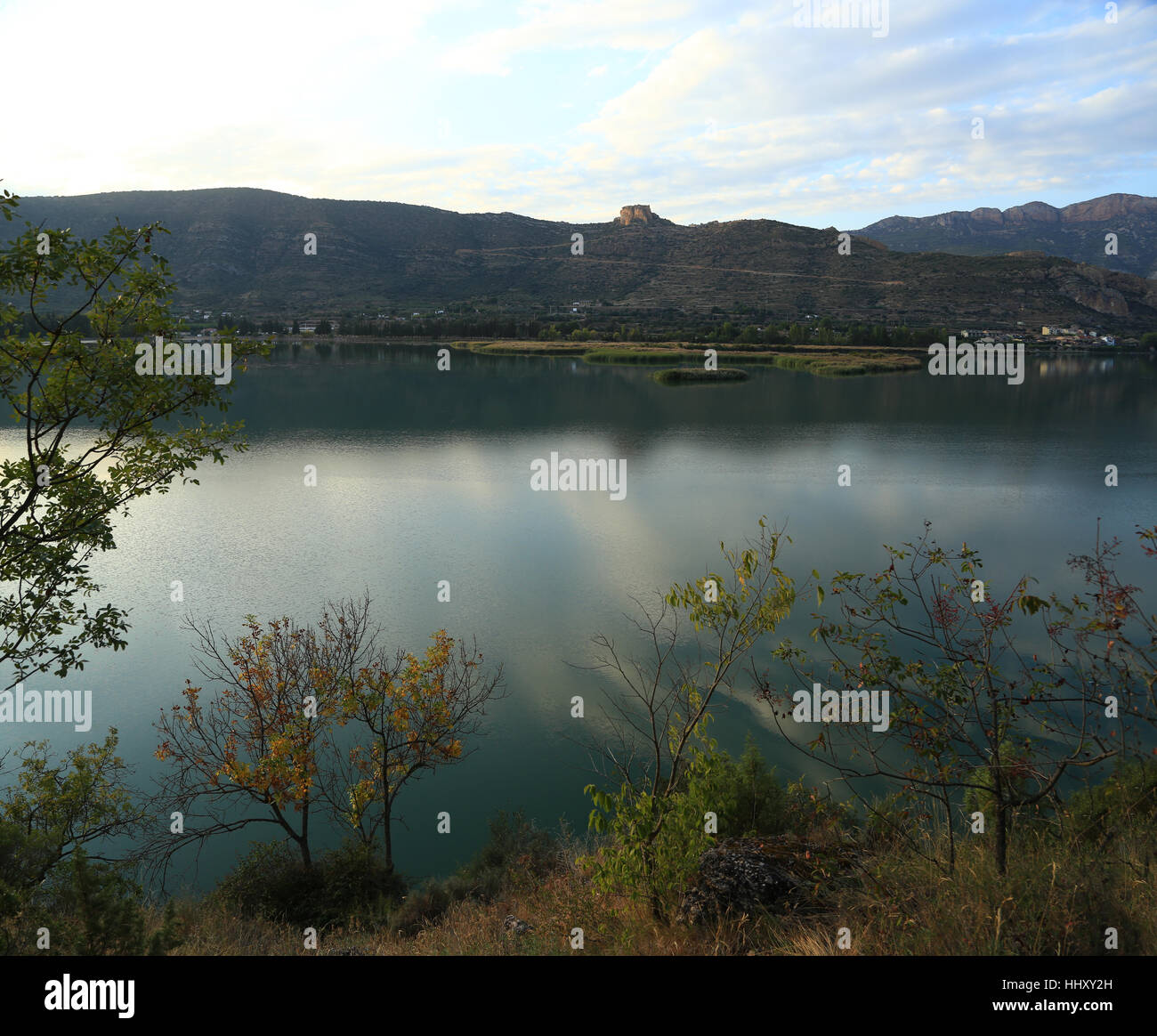 Escursioni intorno a lago di Sant Llorenc de Montgai Foto Stock