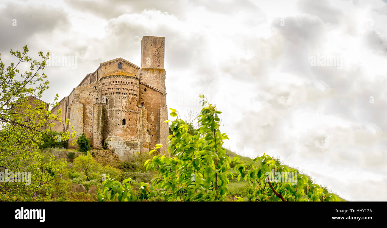 Tuscania la chiesa di San Pietro di Viterbo Lazio Italia Foto Stock