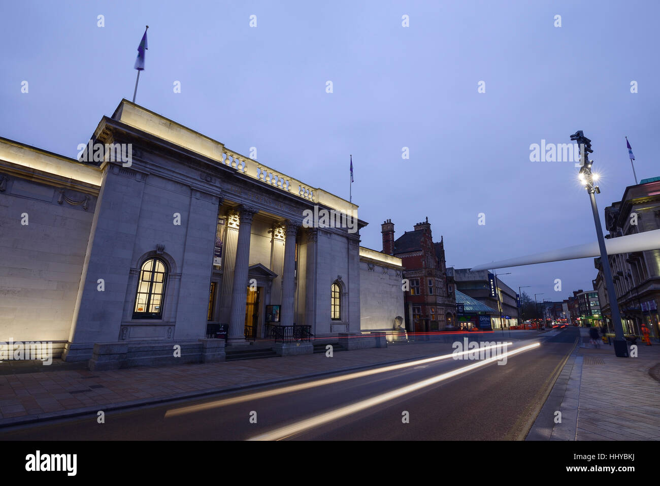 Il palazzo municipale e la pala del rotore risulta artwork installato per Hull City della cultura 2017 Foto Stock