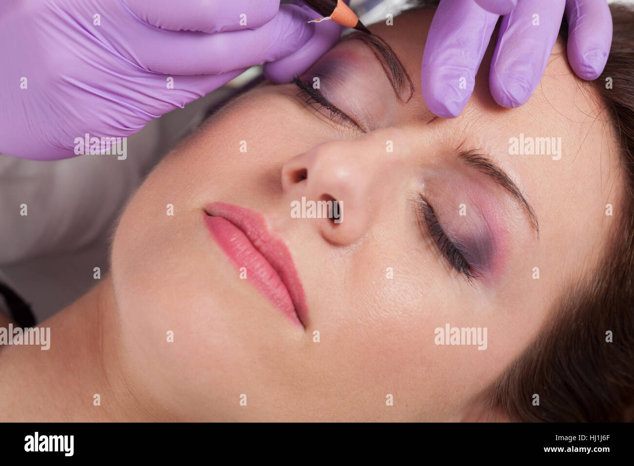 Estetisti' preparazioni per le sopracciglia permanente make up Foto Stock