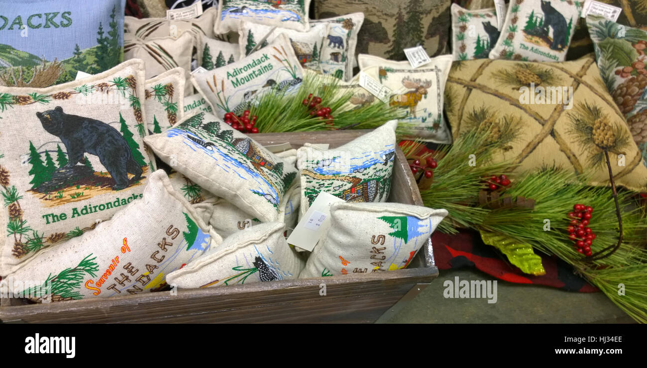 Speculatore, New York, Stati Uniti d'America. Speculatore Department Store. , Rustico stile deserto merci Foto Stock