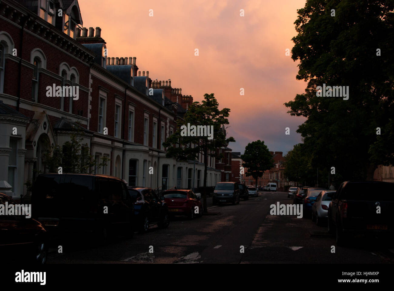 Quartiere al crepuscolo Foto Stock