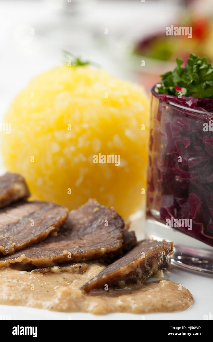 Rheinischer sauerbraten - carne di manzo marinato Foto Stock