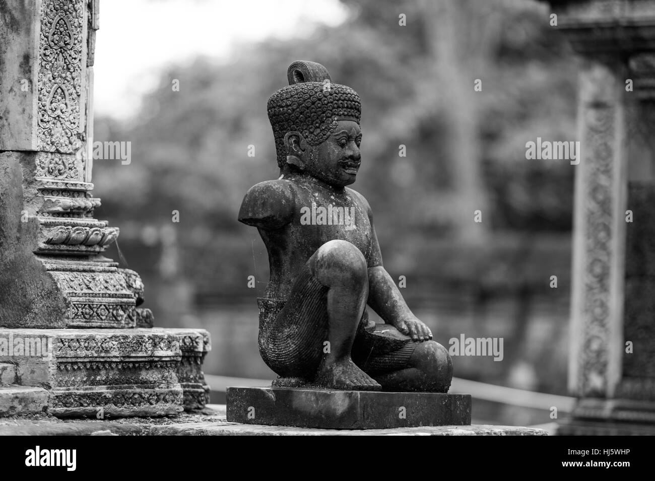 Siem Reap, Siem Reap, Cina. 7 Nov, 2016. Siem Reap, Cambodia-November 7 2016: (solo uso editoriale. Cina OUT) .la foto in bianco e nero di Angkor Wat in Siem Reap, Cambogia. Angkor Wat è un complesso tempio in Cambogia e il più grande monumento religioso nel mondo, con la misurazione del sito 162,6 ettari (1,626,000 m2; 402 acri). Esso è stato originariamente costruito come un tempio indù di dio Vishnu per l'Impero Khmer, trasformando progressivamente in un tempio buddista verso la fine del XII secolo. Credito: SIPA Asia/ZUMA filo/Alamy Live News Foto Stock