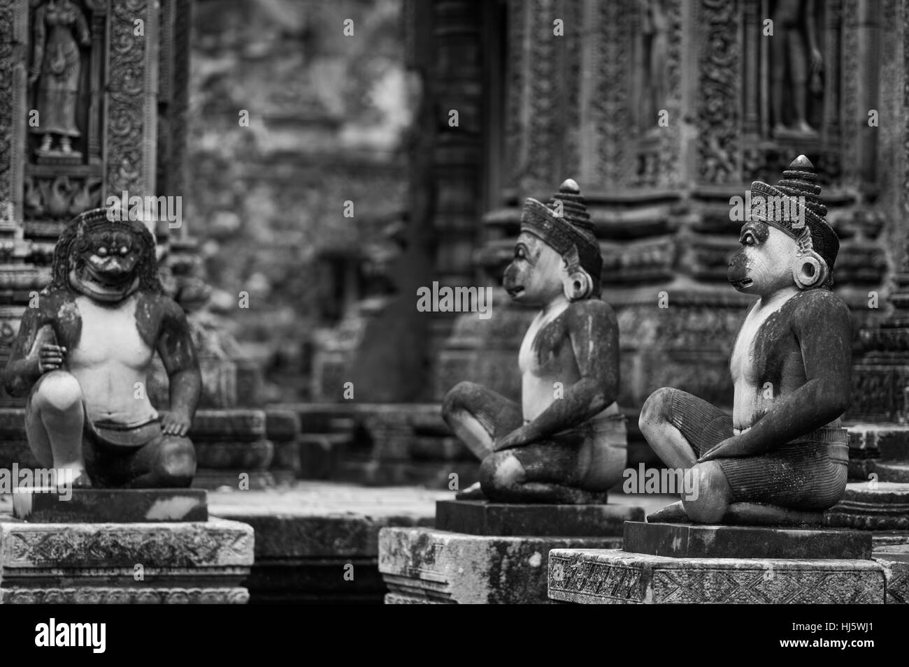 Siem Reap, Siem Reap, Cina. 7 Nov, 2016. Siem Reap, Cambodia-November 7 2016: (solo uso editoriale. Cina OUT) .la foto in bianco e nero di Angkor Wat in Siem Reap, Cambogia. Angkor Wat è un complesso tempio in Cambogia e il più grande monumento religioso nel mondo, con la misurazione del sito 162,6 ettari (1,626,000 m2; 402 acri). Esso è stato originariamente costruito come un tempio indù di dio Vishnu per l'Impero Khmer, trasformando progressivamente in un tempio buddista verso la fine del XII secolo. Credito: SIPA Asia/ZUMA filo/Alamy Live News Foto Stock