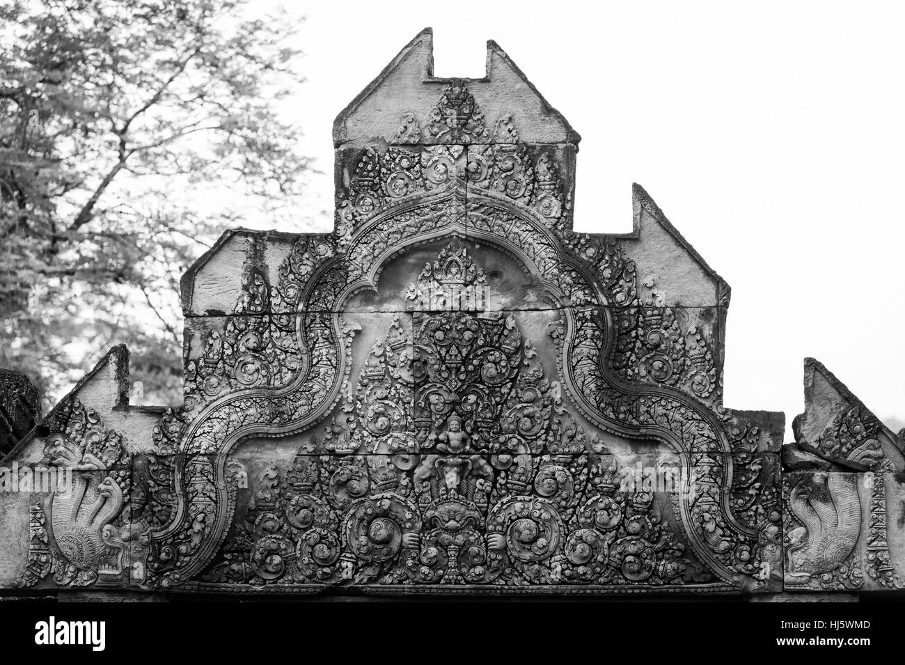 Siem Reap, Siem Reap, Cina. 7 Nov, 2016. Siem Reap, Cambodia-November 7 2016: (solo uso editoriale. Cina OUT) .la foto in bianco e nero di Angkor Wat in Siem Reap, Cambogia. Angkor Wat è un complesso tempio in Cambogia e il più grande monumento religioso nel mondo, con la misurazione del sito 162,6 ettari (1,626,000 m2; 402 acri). Esso è stato originariamente costruito come un tempio indù di dio Vishnu per l'Impero Khmer, trasformando progressivamente in un tempio buddista verso la fine del XII secolo. Credito: SIPA Asia/ZUMA filo/Alamy Live News Foto Stock