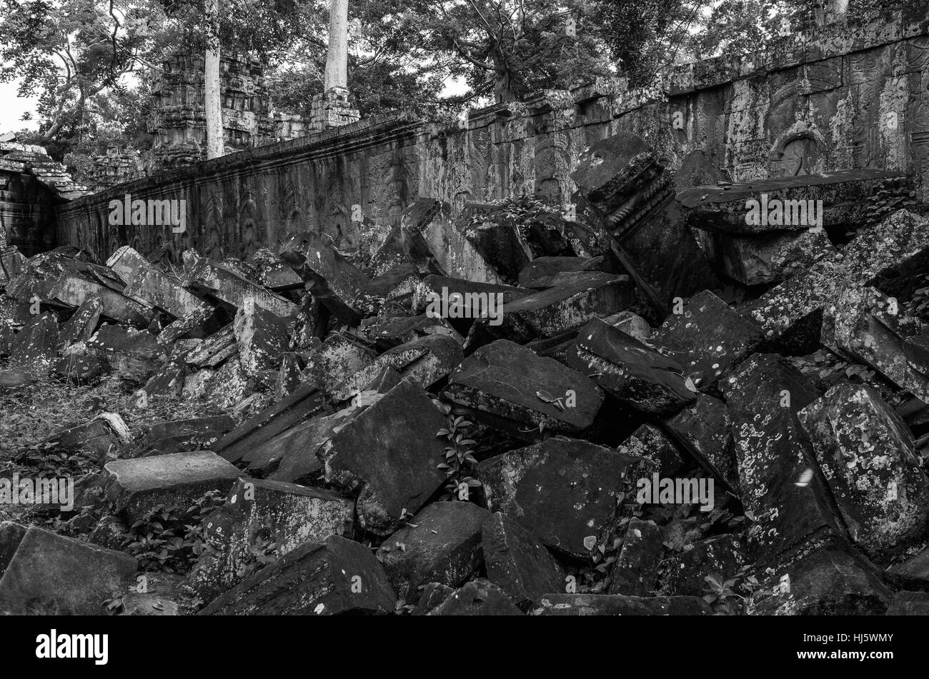 Siem Reap, Siem Reap, Cina. 7 Nov, 2016. Siem Reap, Cambodia-November 7 2016: (solo uso editoriale. Cina OUT) .la foto in bianco e nero di Angkor Wat in Siem Reap, Cambogia. Angkor Wat è un complesso tempio in Cambogia e il più grande monumento religioso nel mondo, con la misurazione del sito 162,6 ettari (1,626,000 m2; 402 acri). Esso è stato originariamente costruito come un tempio indù di dio Vishnu per l'Impero Khmer, trasformando progressivamente in un tempio buddista verso la fine del XII secolo. Credito: SIPA Asia/ZUMA filo/Alamy Live News Foto Stock