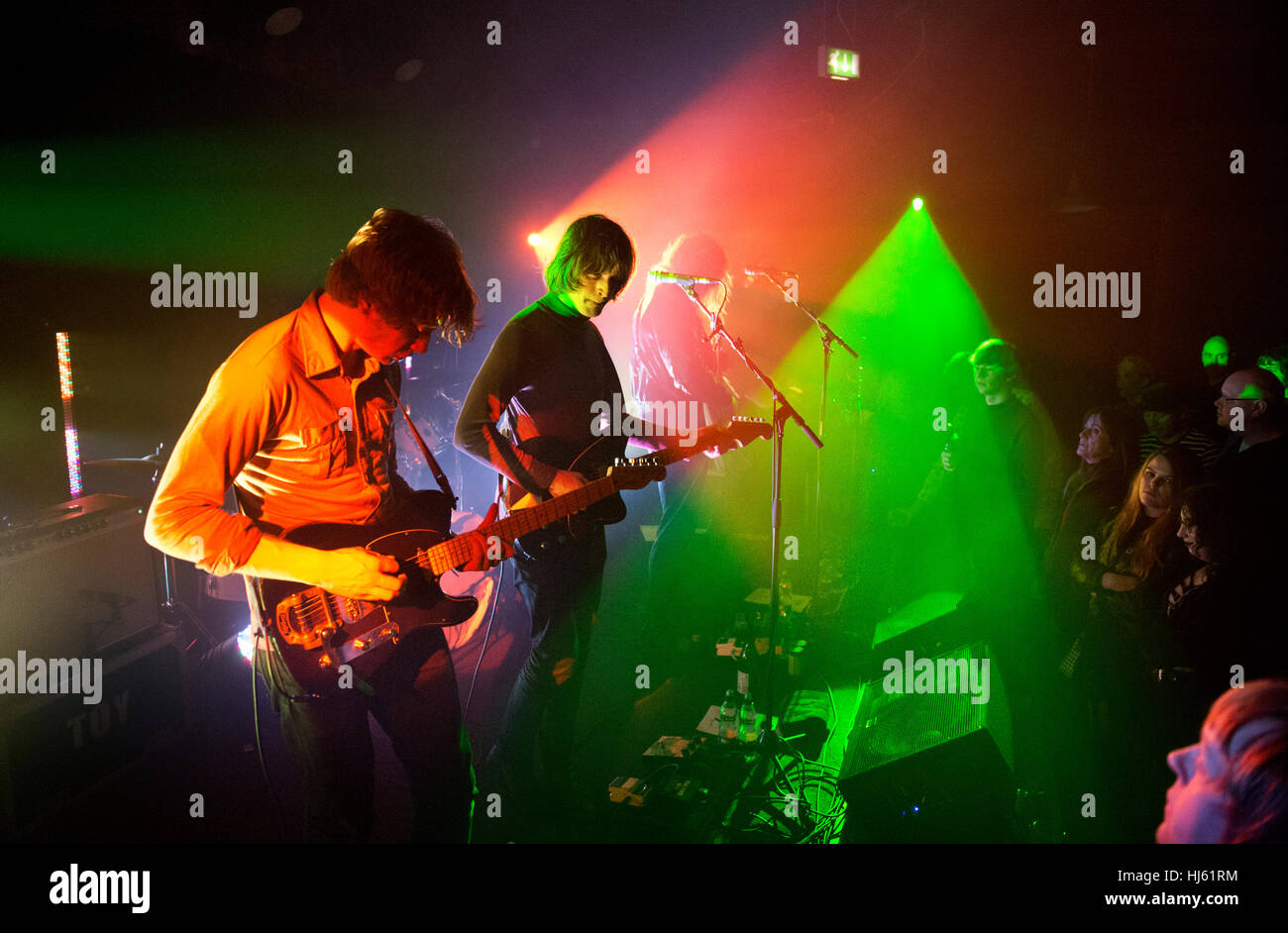 Hebden Bridge, Regno Unito. Il 21 gennaio, 2017. Rock psichedelico band giocattolo in concerto presso il Club dei mestieri, Hebden Bridge, West Yorkshire, Regno Unito, 21 gennaio 2017 Credit: John Bentley/Alamy Live News Foto Stock