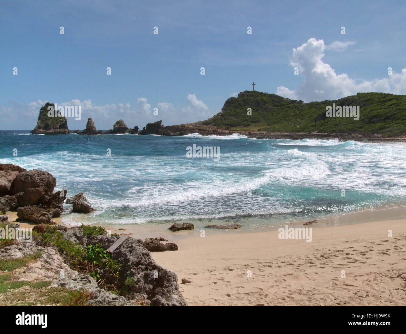 Idilliaci paesaggi costieri su un isola caraibica di nome Guadalupa Foto Stock