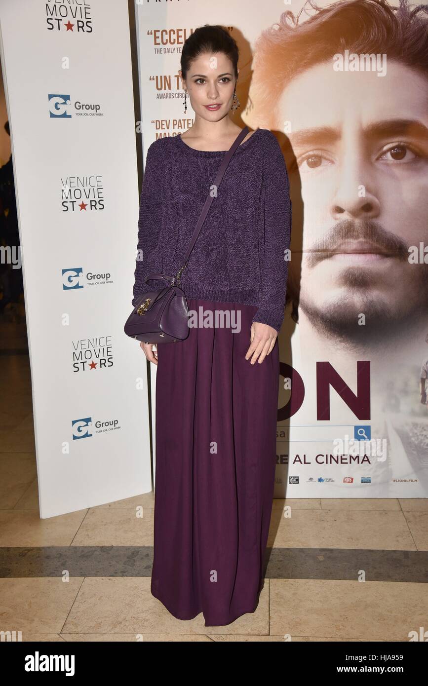 Giulia Elettra Gorietti partecipando alla premiere di 'Lion' alla Casa del Cinema di Villa Borghese a Roma, Italia. Dotato di: Giulia Elettra Gorietti dove: Roma, Lazio, Italia Quando: 22 Dic 2016 Credit: IPA/WENN.com * * disponibile solo per la pubblicazione in UK, USA, Germania, Austria, Svizzera** Foto Stock